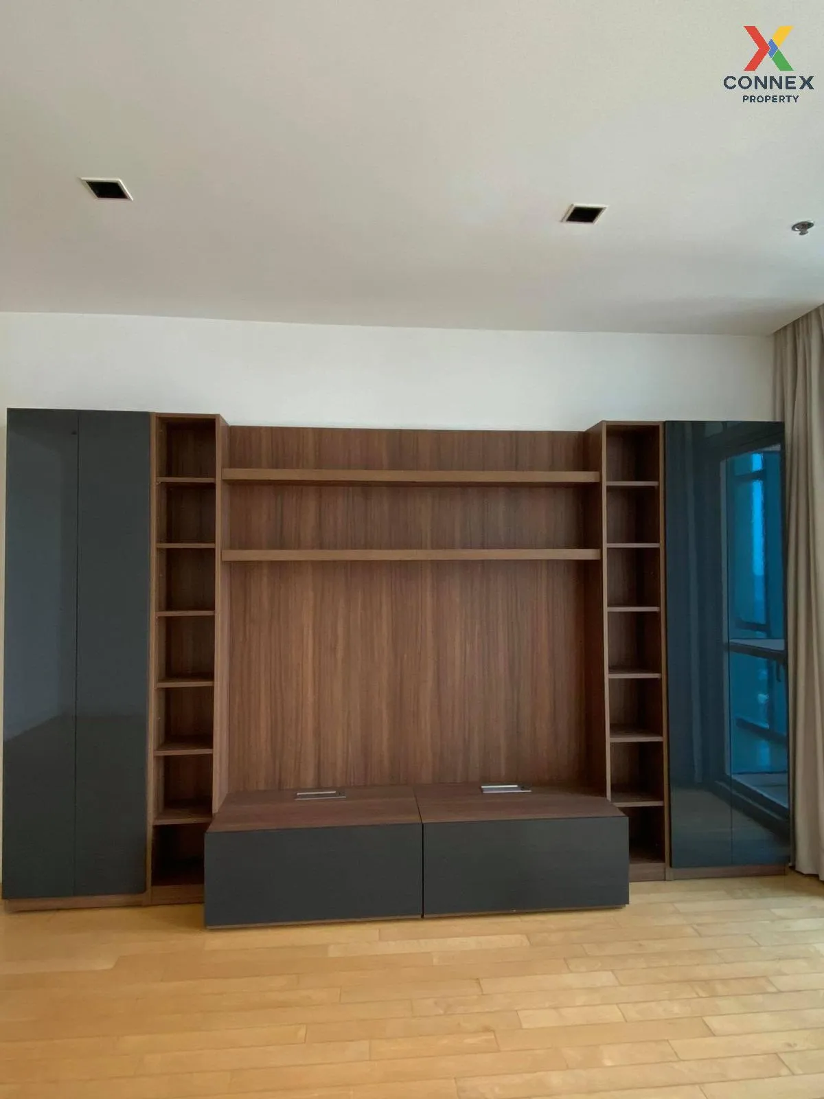 เช่าคอนโด  แอทธินี เรสซิเดนซ์ BTS-เพลินจิต ลุมพินี เขต ปทุมวัน กร