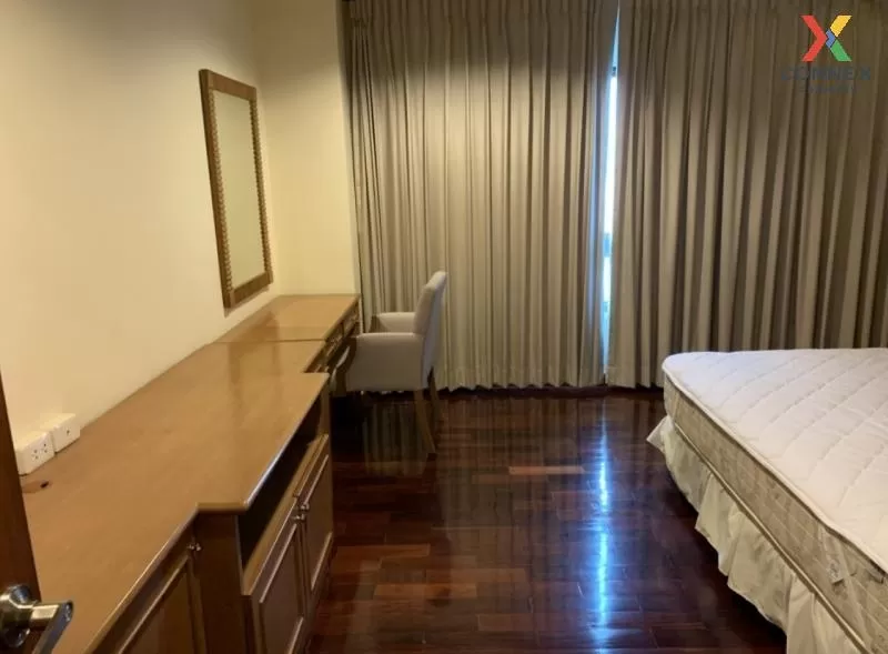 FOR RENT condo , Baan Ploenchit , BTS-Phloen Chit , Lumpini , Pat 4