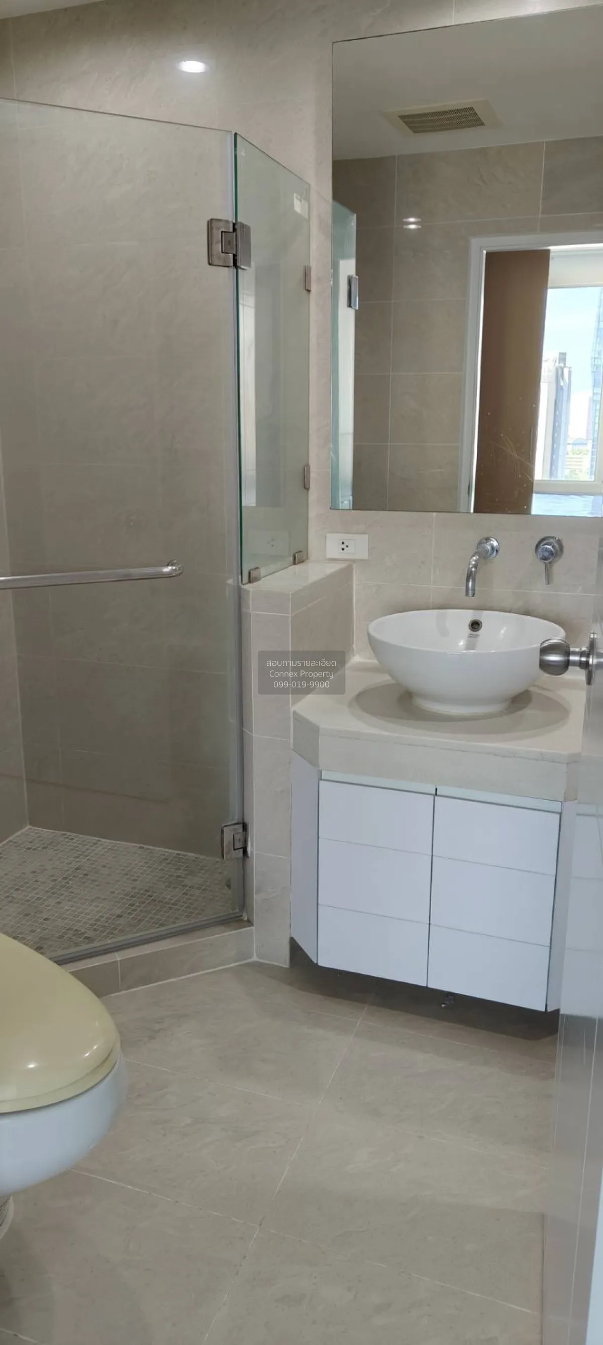 เช่าคอนโด  บ้านสิริ ทเวนตี้ โฟร์ BTS-พร้อมพงษ์ คลองตัน เขต คลองเต