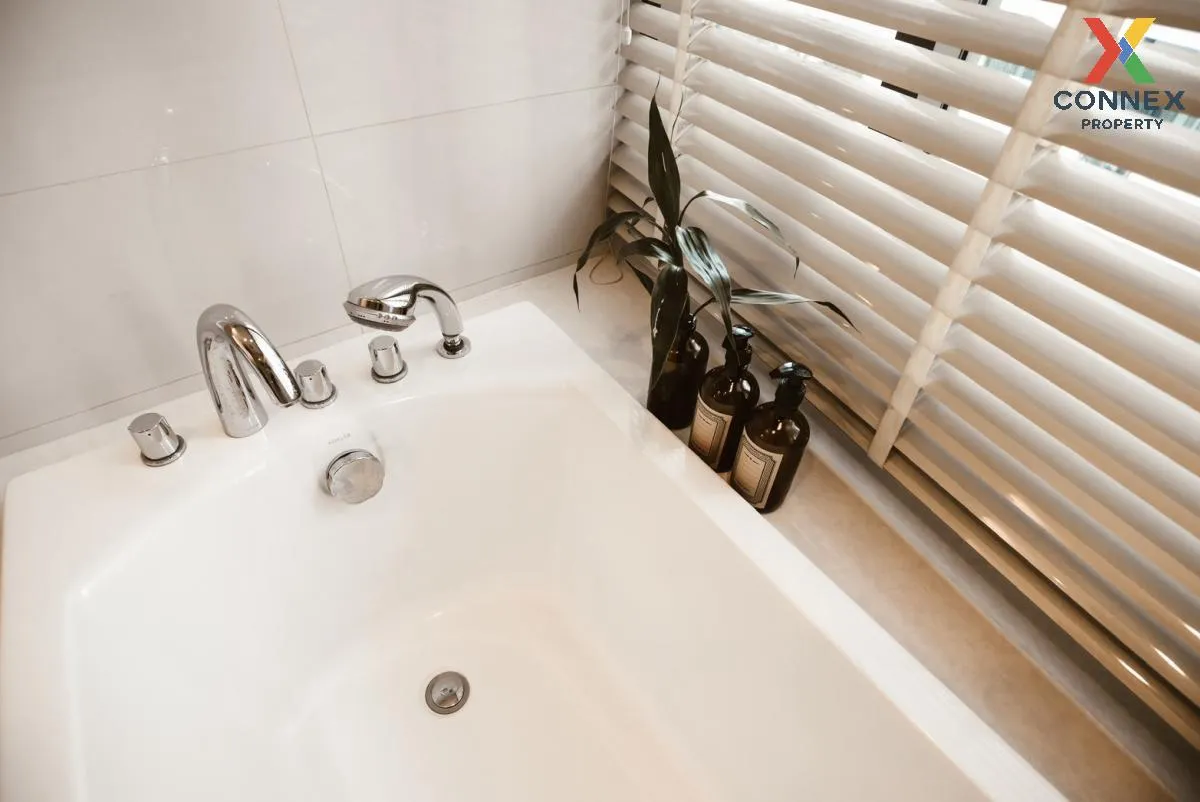 FOR RENT condo , Bright Sukhumvit 24 , BTS-Phrom Phong , Khlong T