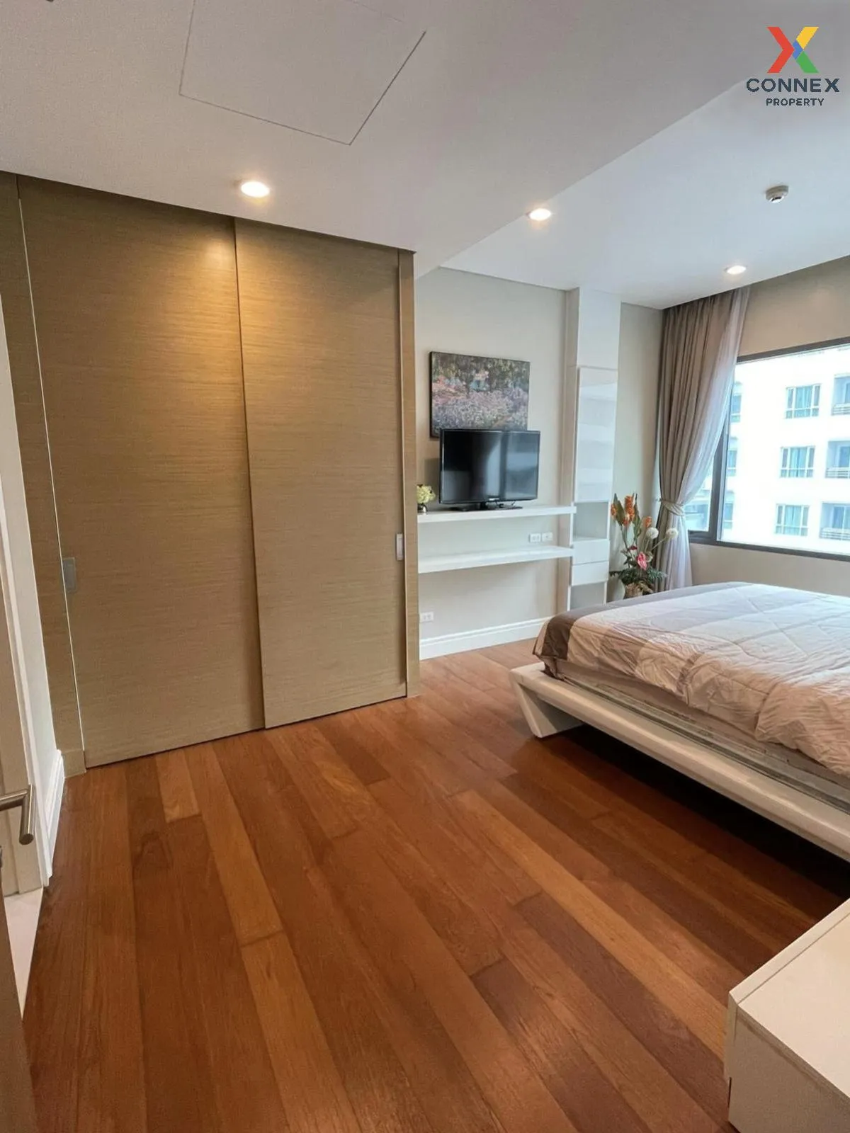 FOR RENT condo , Bright Sukhumvit 24 , BTS-Phrom Phong , Khlong T