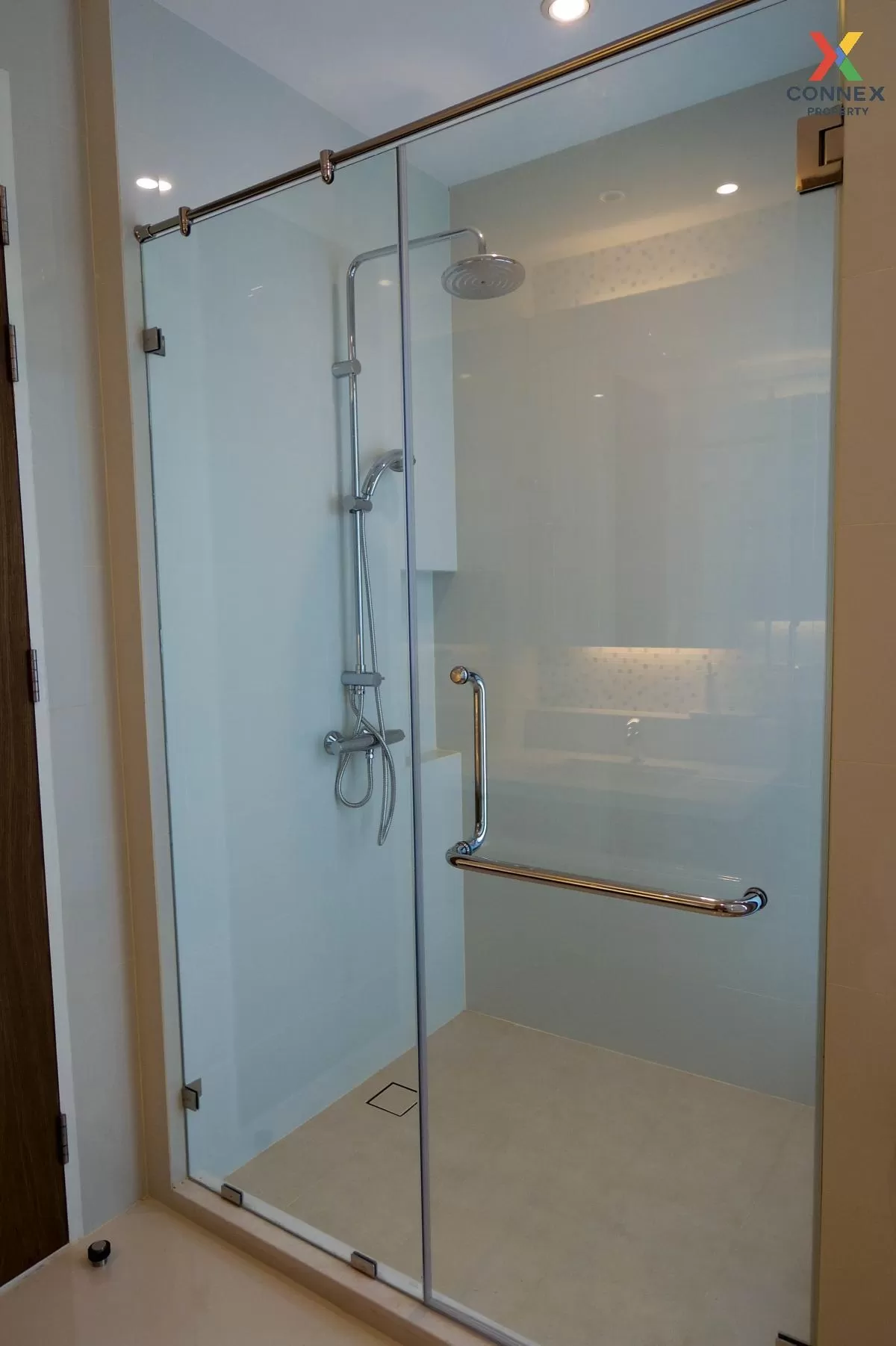 FOR RENT condo , Bright Sukhumvit 24 , BTS-Phrom Phong , Khlong T