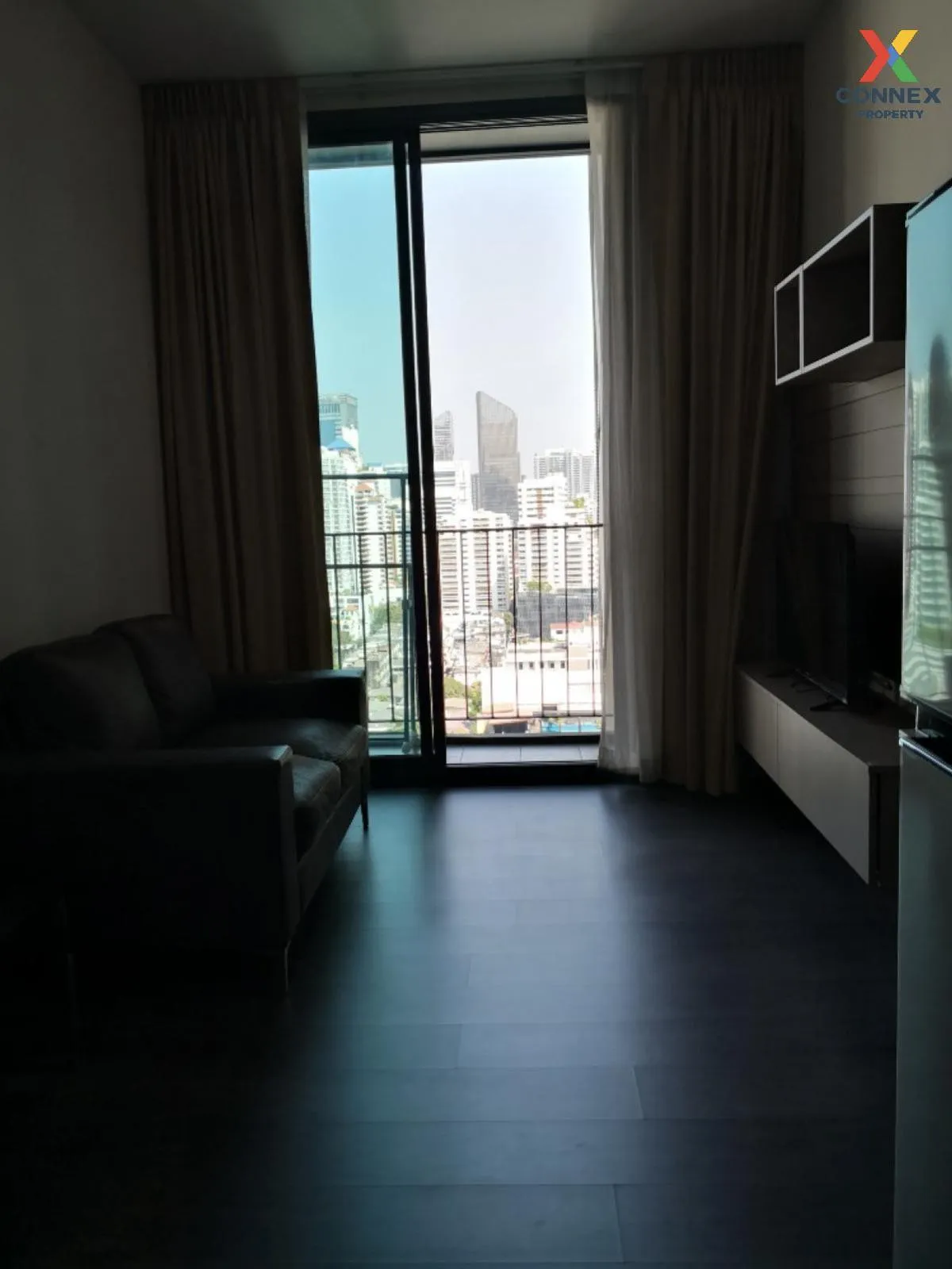 FOR RENT condo , EDGE Sukhumvit 23 , BTS-Asok , Khlong Toei Nuea  2
