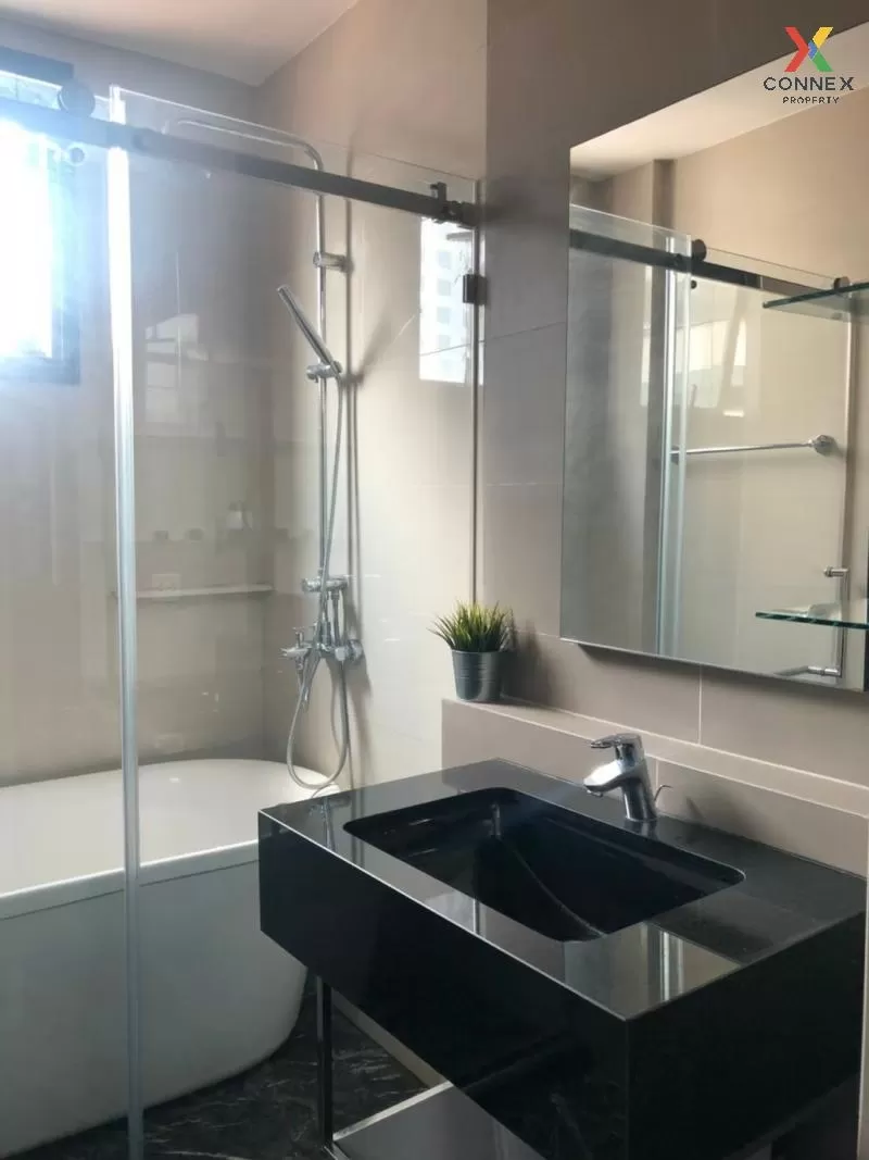 FOR RENT condo , EDGE Sukhumvit 23 , BTS-Asok , Khlong Toei Nuea 