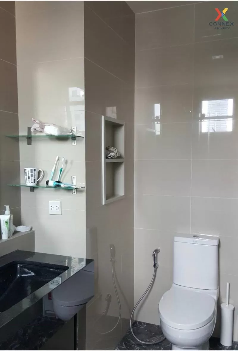 FOR RENT condo , EDGE Sukhumvit 23 , BTS-Asok , Khlong Toei Nuea 