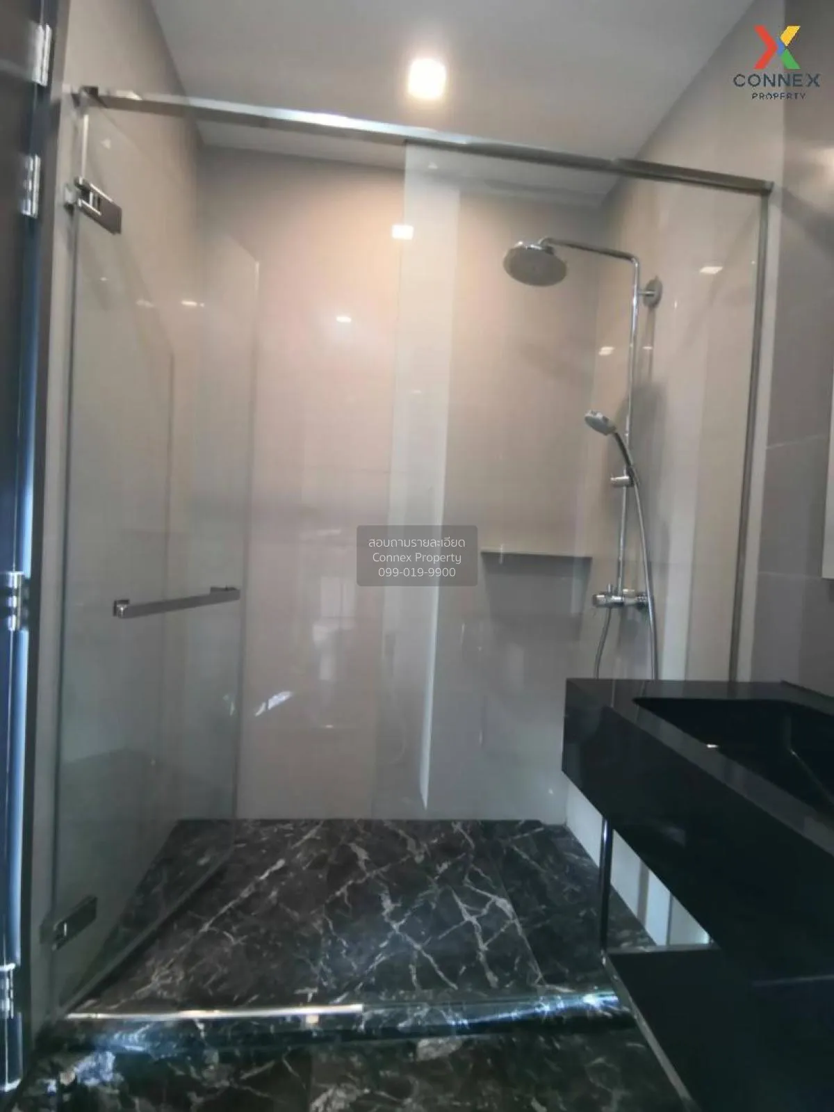 FOR SALE condo , EDGE Sukhumvit 23 , BTS-Asok , Khlong Toei Nuea 