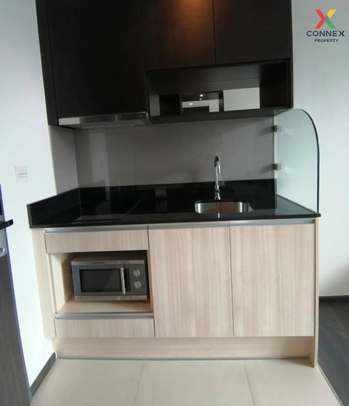 FOR RENT condo , EDGE Sukhumvit 23 , BTS-Asok , Khlong Toei Nuea  3