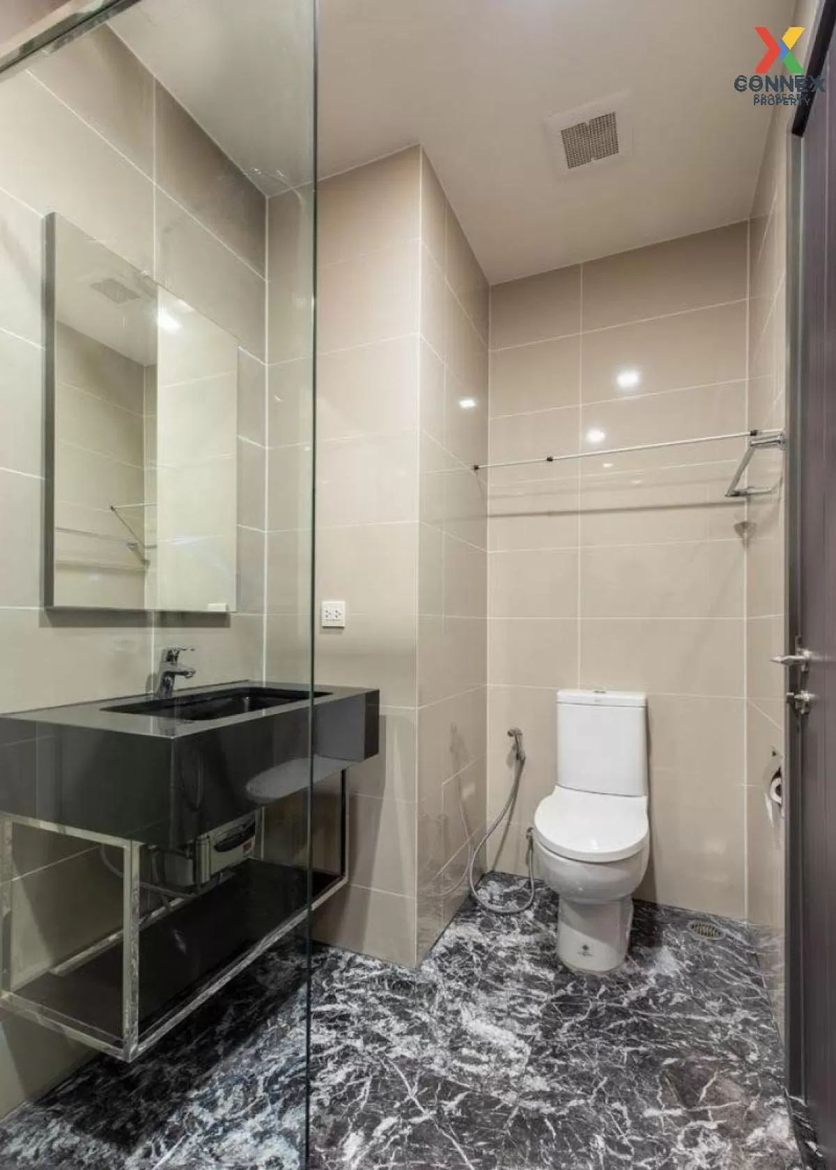 For Sale Condo , EDGE Sukhumvit 23 , BTS-Asok , Khlong Toei Nuea 