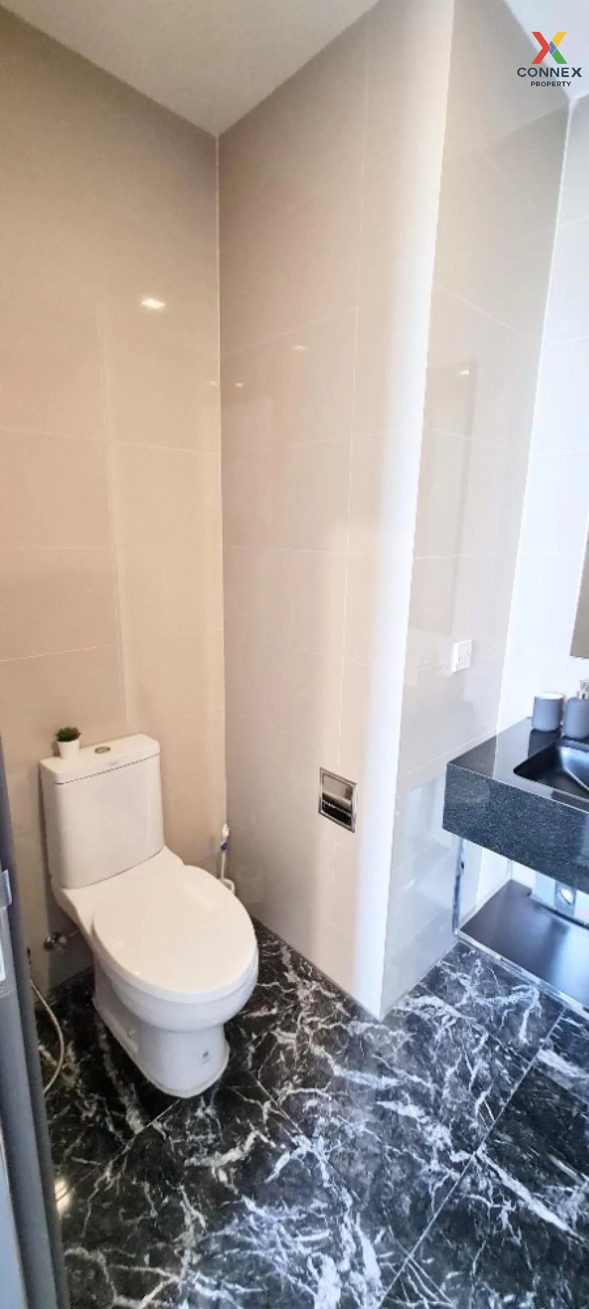 For Sale Condo , EDGE Sukhumvit 23 , BTS-Asok , Khlong Toei Nuea 