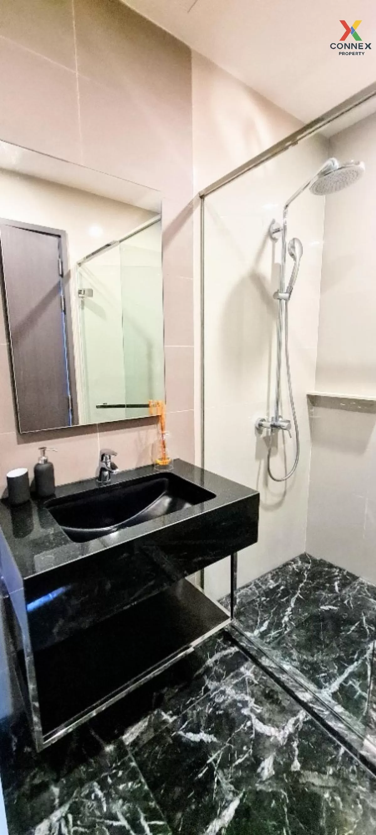 For Sale Condo , EDGE Sukhumvit 23 , BTS-Asok , Khlong Toei Nuea 