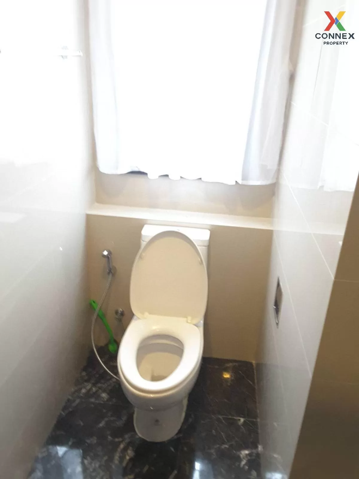 FOR RENT condo , EDGE Sukhumvit 23 , BTS-Asok , Khlong Toei Nuea 