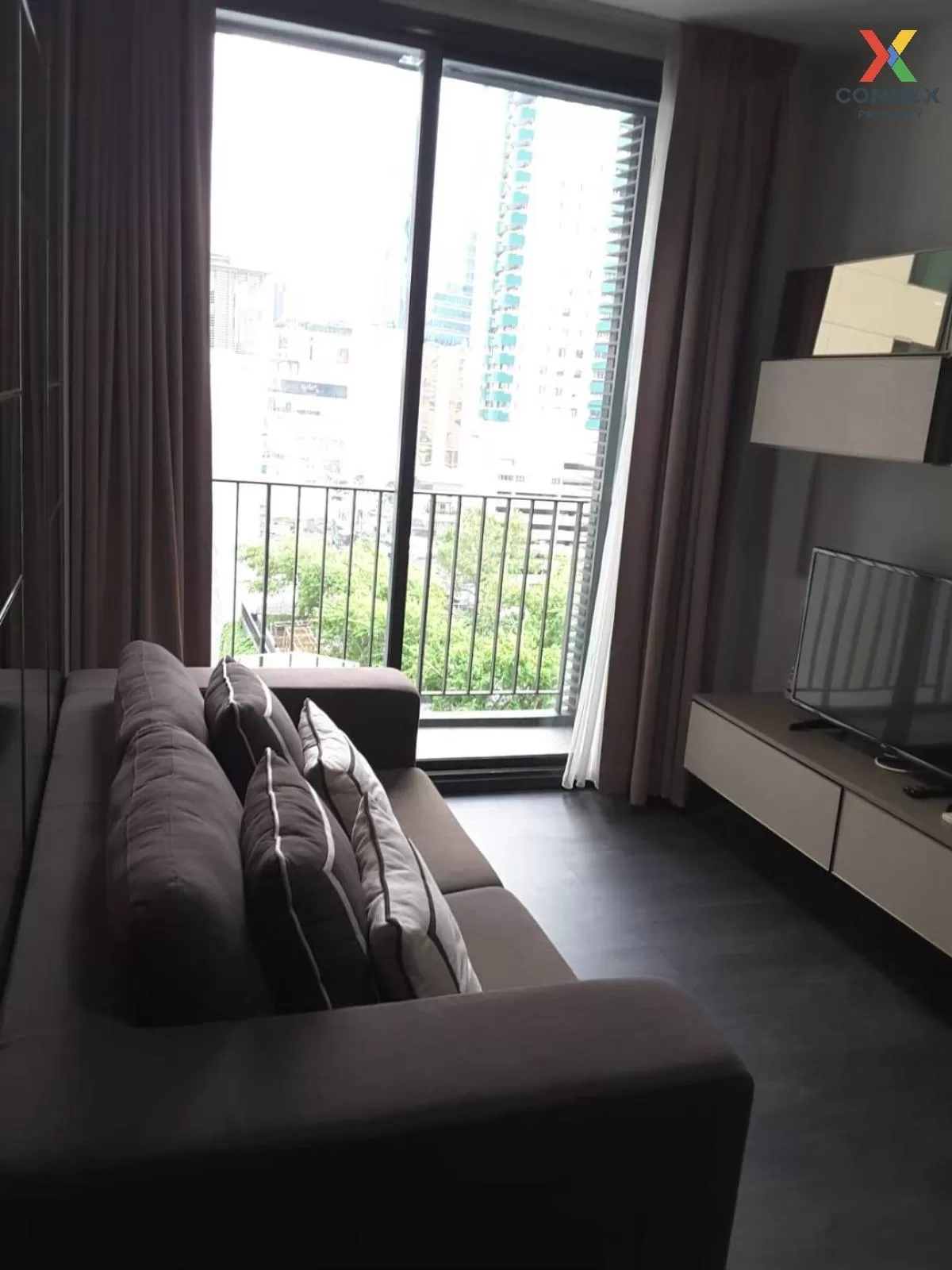 FOR RENT condo , EDGE Sukhumvit 23 , BTS-Asok , Khlong Toei Nuea 