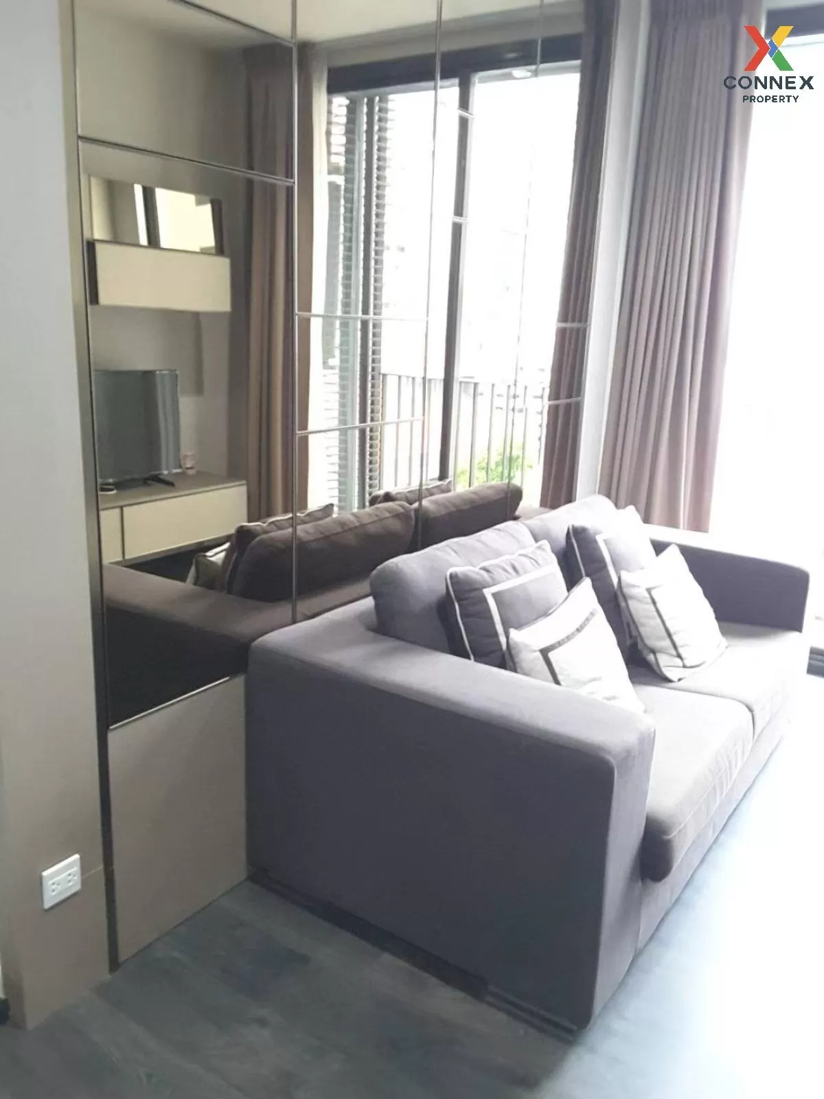 FOR RENT condo , EDGE Sukhumvit 23 , BTS-Asok , Khlong Toei Nuea 