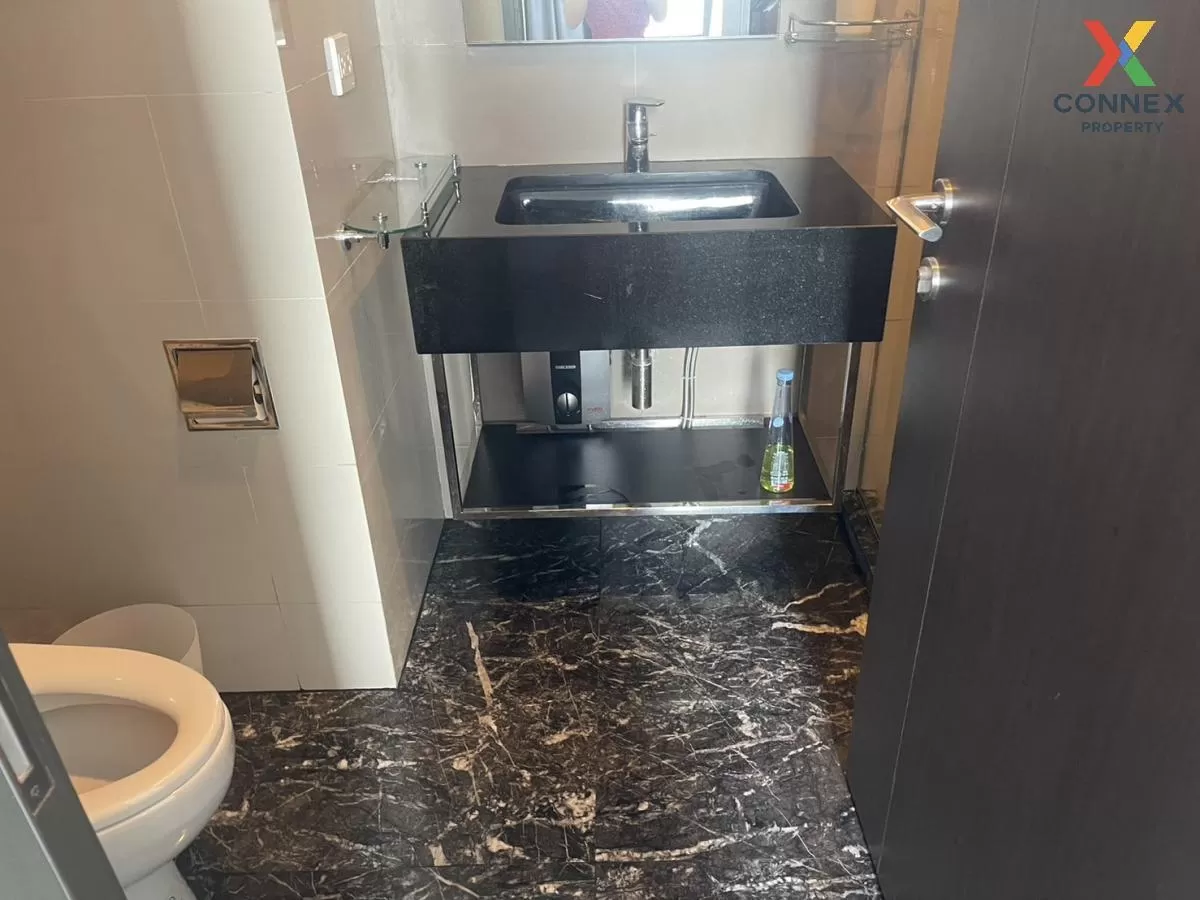 FOR RENT condo , EDGE Sukhumvit 23 , BTS-Asok , Khlong Toei Nuea 