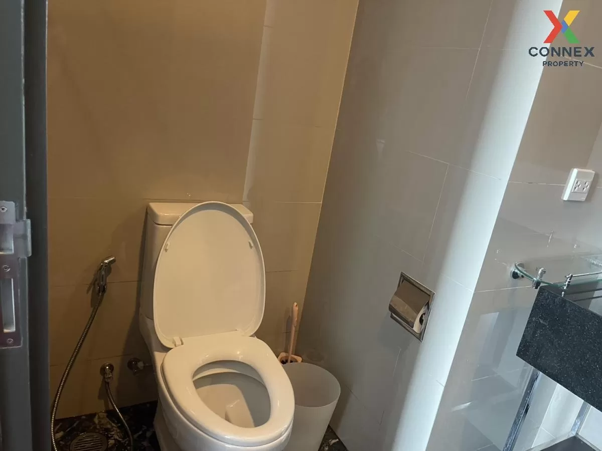 FOR RENT condo , EDGE Sukhumvit 23 , BTS-Asok , Khlong Toei Nuea 