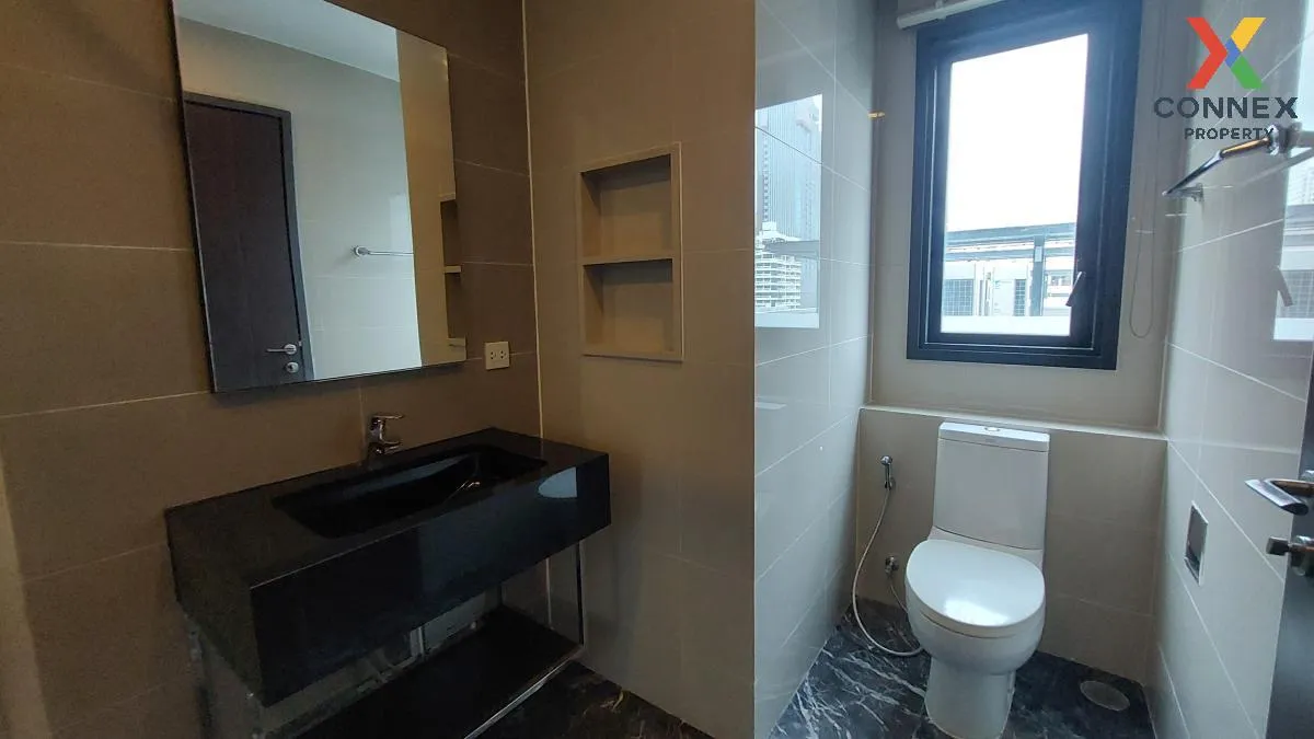 FOR RENT condo , EDGE Sukhumvit 23 , BTS-Asok , Khlong Toei Nuea 