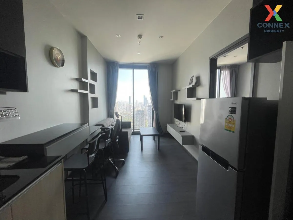 FOR RENT condo , EDGE Sukhumvit 23 , BTS-Asok , Khlong Toei Nuea 
