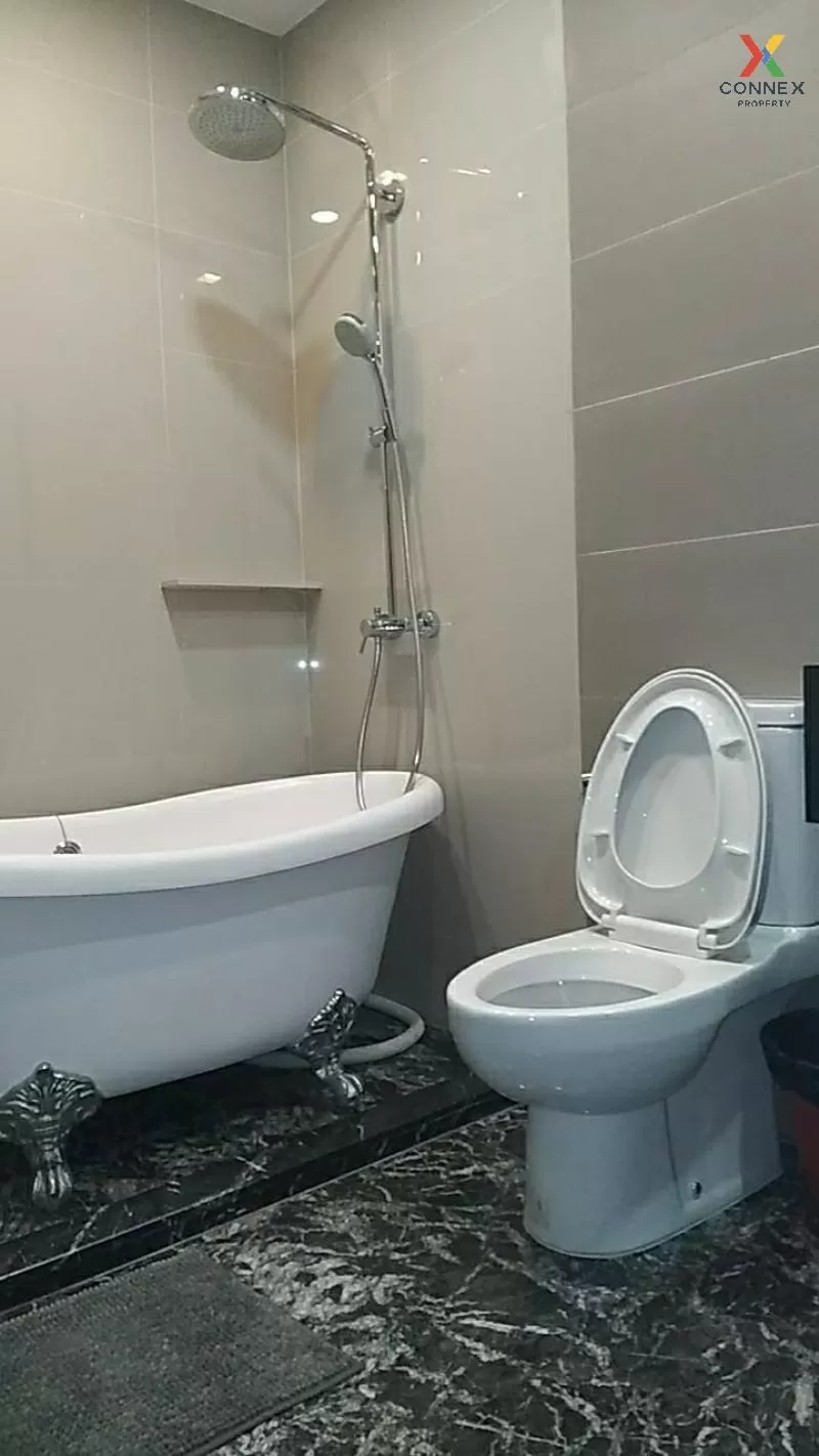 เช่าคอนโด  เอดจ์ สุขุมวิท 23 ชั้นสูง BTS-อโศก คลองเตยเหนือ เขต วั