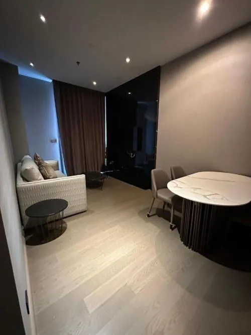 For Rent Condo , The Esse at Singha Complex , MRT-Phetchaburi , Bang Kapi , Huai Khwang , Bangkok , CX-100020