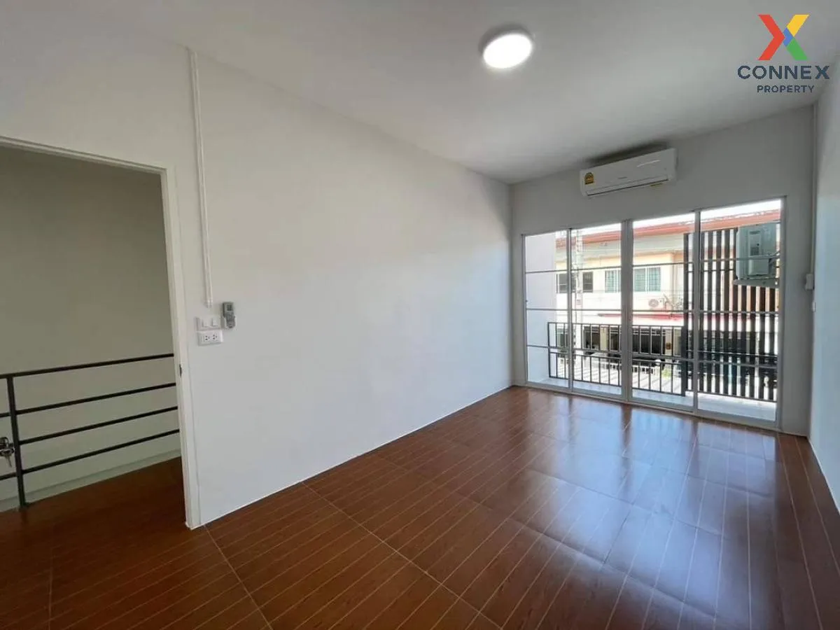 ขายทาวน์เฮ้าส์/ทาวน์โฮม  ทรัพย์ยั่งยืน รีโนเวทใหม่ บางปูใหม่ เมือ