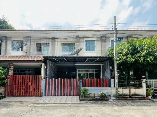 ขายทาวน์เฮ้าส์/ทาวน์โฮม  บ้านรื่นฤดี 5 บางชัน เขต คลองสามวา กรุงเทพ CX-100133 ขายทาวน์เฮ้าส์/ทาวน์โฮม  บ้านรื่นฤดี 5 บางชัน เขต คลองสามวา กรุงเทพ CX-100133