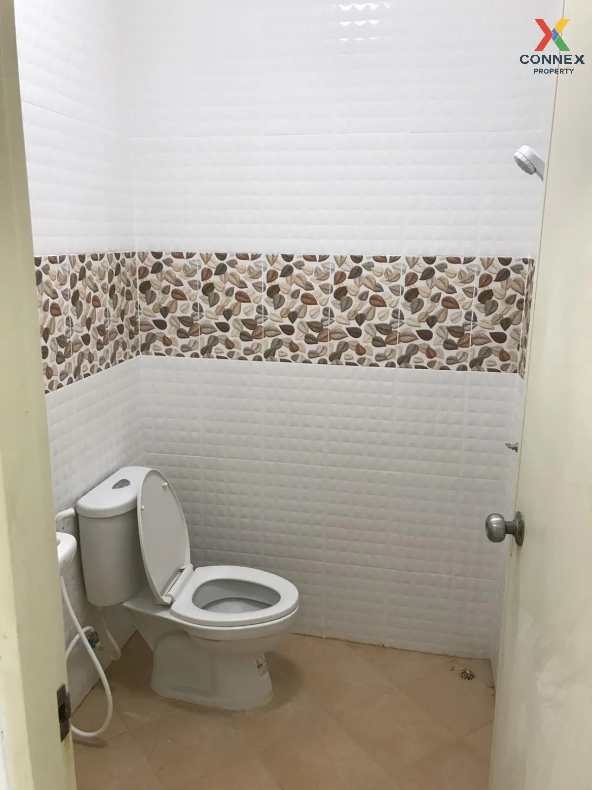 For Sale Townhouse/Townhome  , Lert Ubon Watcharapol Ramintra , c