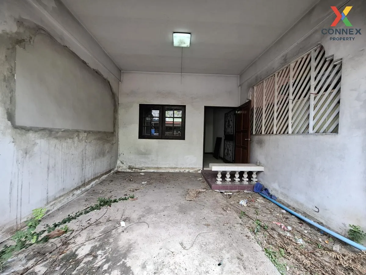 For Sale Townhouse/Townhome  , Lert Ubon Watcharapol Ramintra , T 2