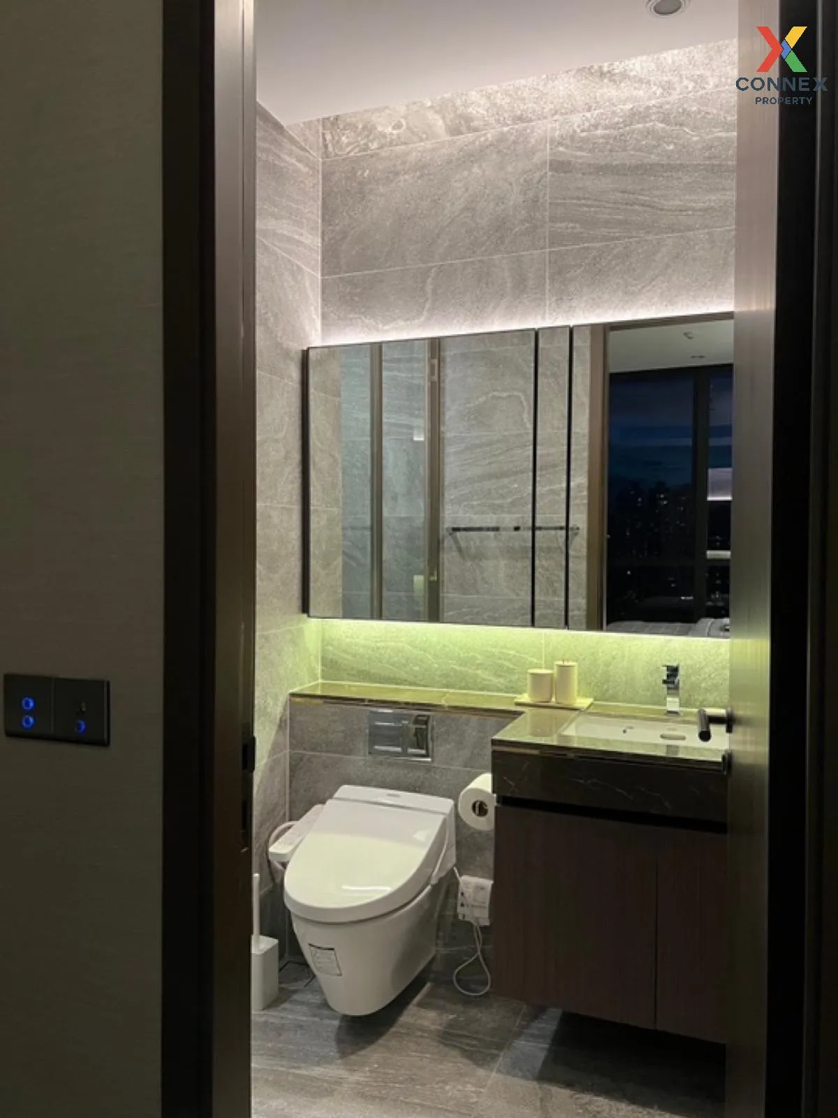 For Rent Condo , The Esse Sukhumvit 36 , BTS-Thong Lo , Phra Khan