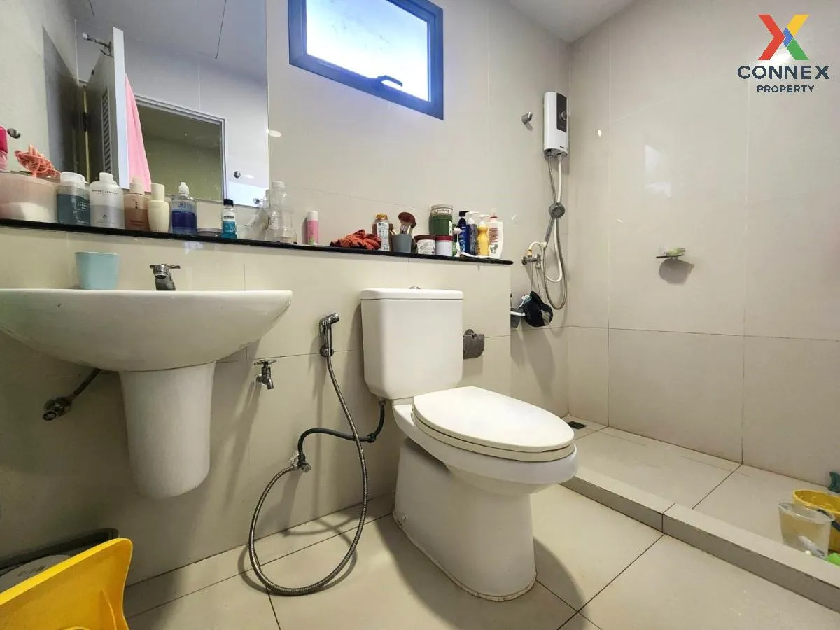 For Sale Townhouse/Townhome  , Modi Villa Phetkasem 69 , Nong Kha