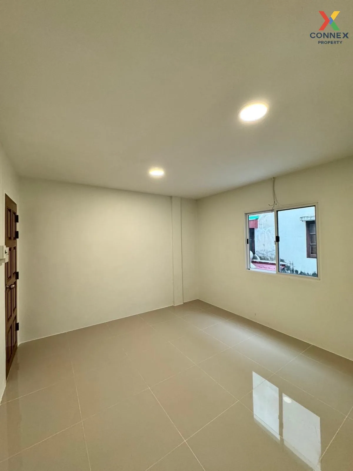 For Sale Townhouse/Townhome  ,  Baan Phasakorn , newly renovated 