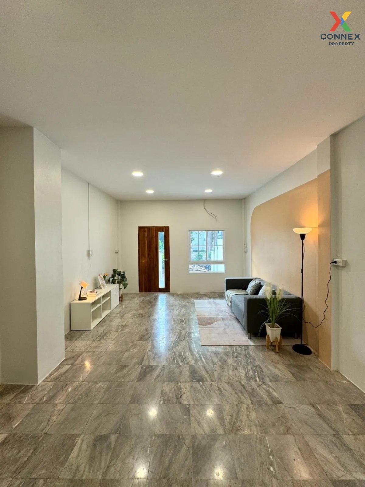 For Sale Townhouse/Townhome  ,  Baan Phasakorn , newly renovated 