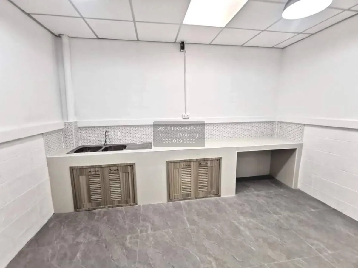 For Sale Townhouse/Townhome  , Ban Phong Sirichai 1 , Om Noi , Kr