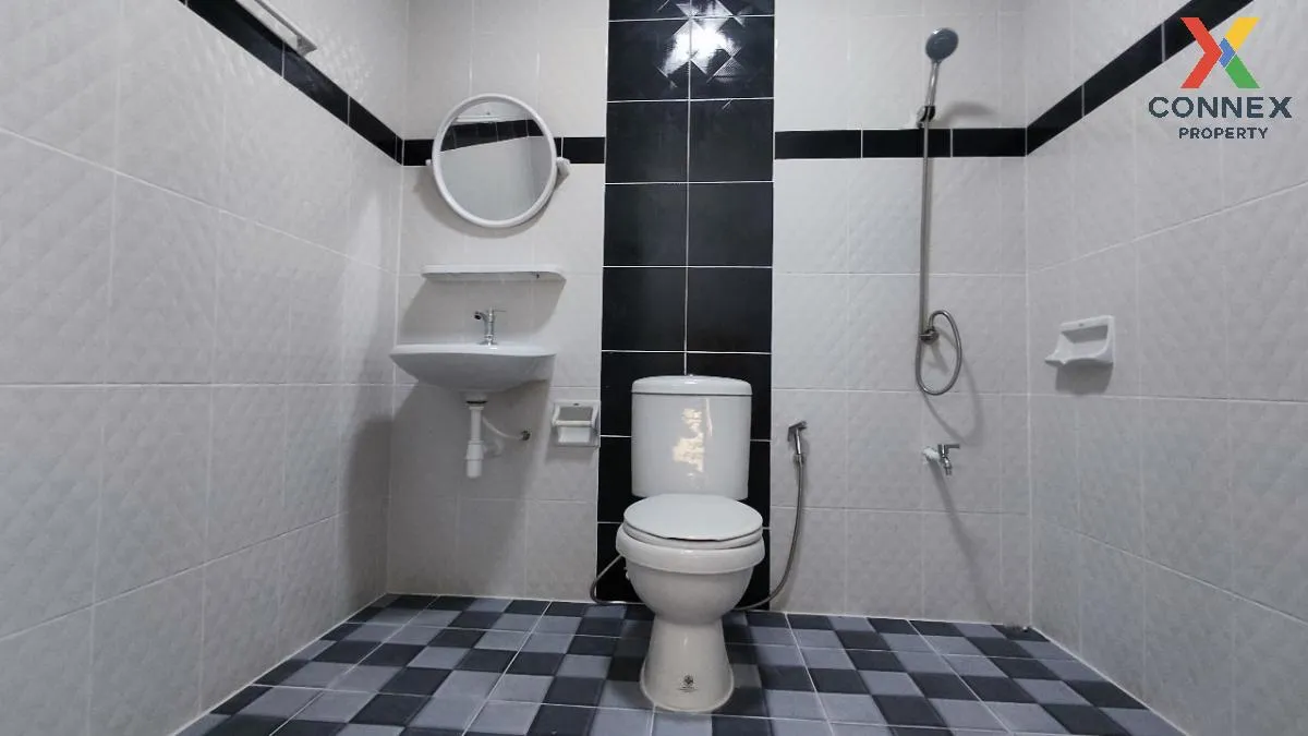 ขายทาวน์เฮ้าส์/ทาวน์โฮม  บ้านไดมอนด์วิลล์ รีโนเวทใหม่ คูคต ลำลูกก