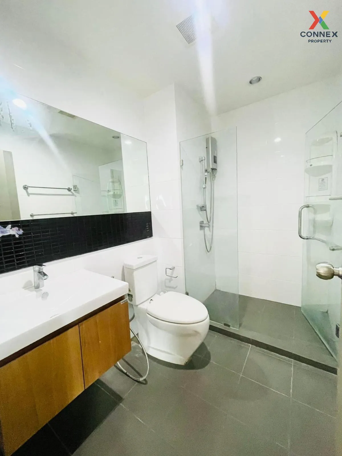 ขายคอนโด  เดอะ เทมโป แกรนด์ สาทร - วุฒากาศ ชั้นสูง BTS-วุฒากาศ บา ขายคอนโด  เดอะ เทมโป แกรนด์ สาทร - วุฒากาศ ชั้นสูง BTS-วุฒากาศ บา