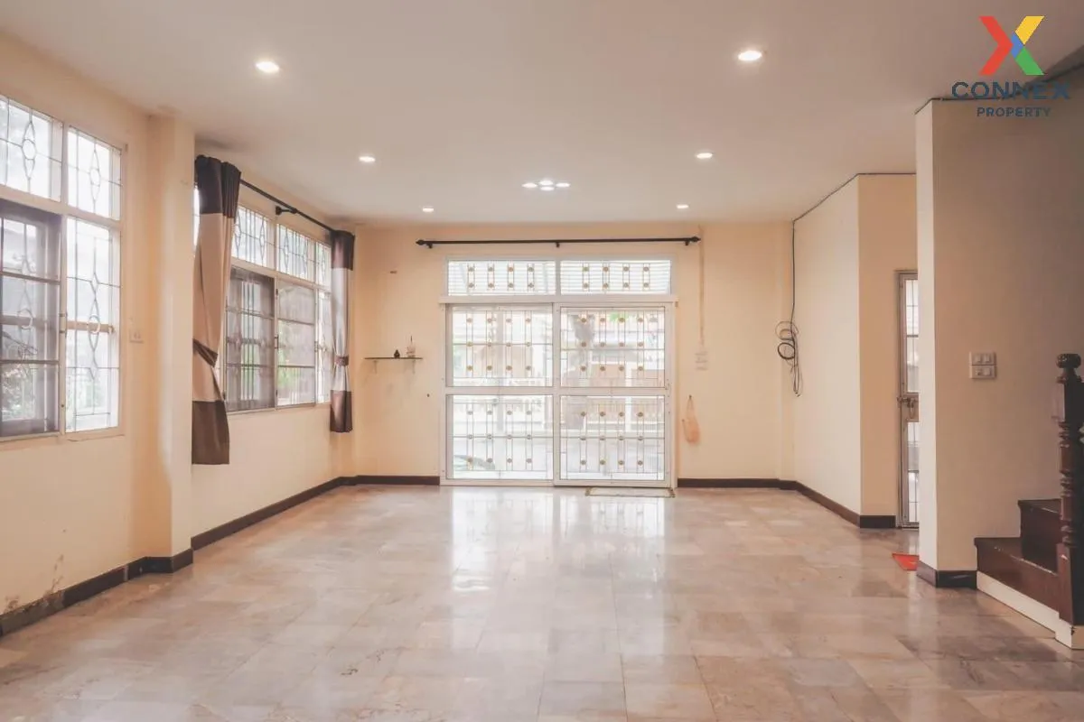 For Sale House , Phacharaphan , Bang Bua Thong , Bang Bua Thong , 4