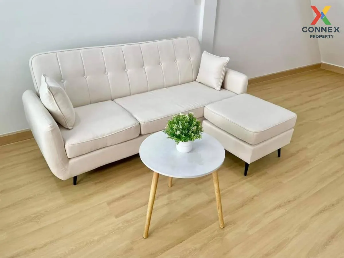 ขายทาวน์เฮ้าส์/ทาวน์โฮม  เค.ซี. การ์เด้นโฮม สามวาตะวันออก เขต คลอ 3