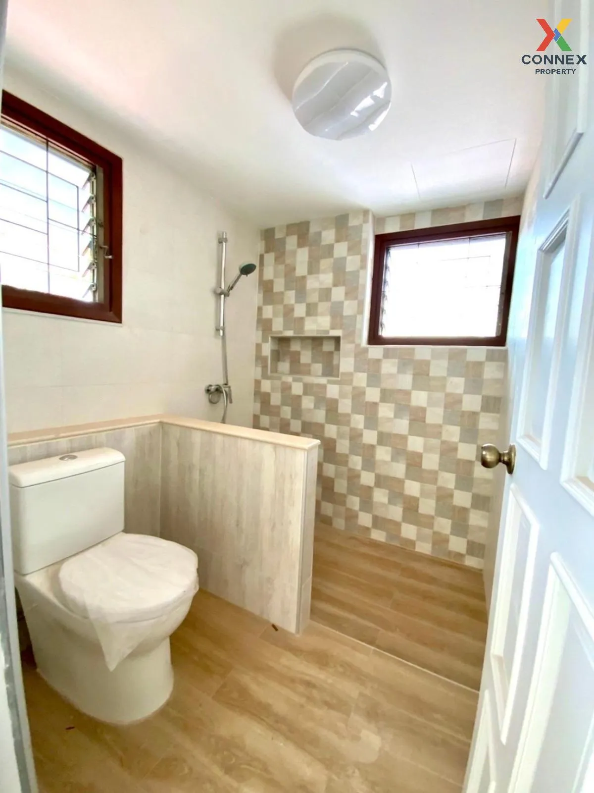 For Rent home, 2 storey, Rajavithi 2 , newly renovated , Sam Sen 