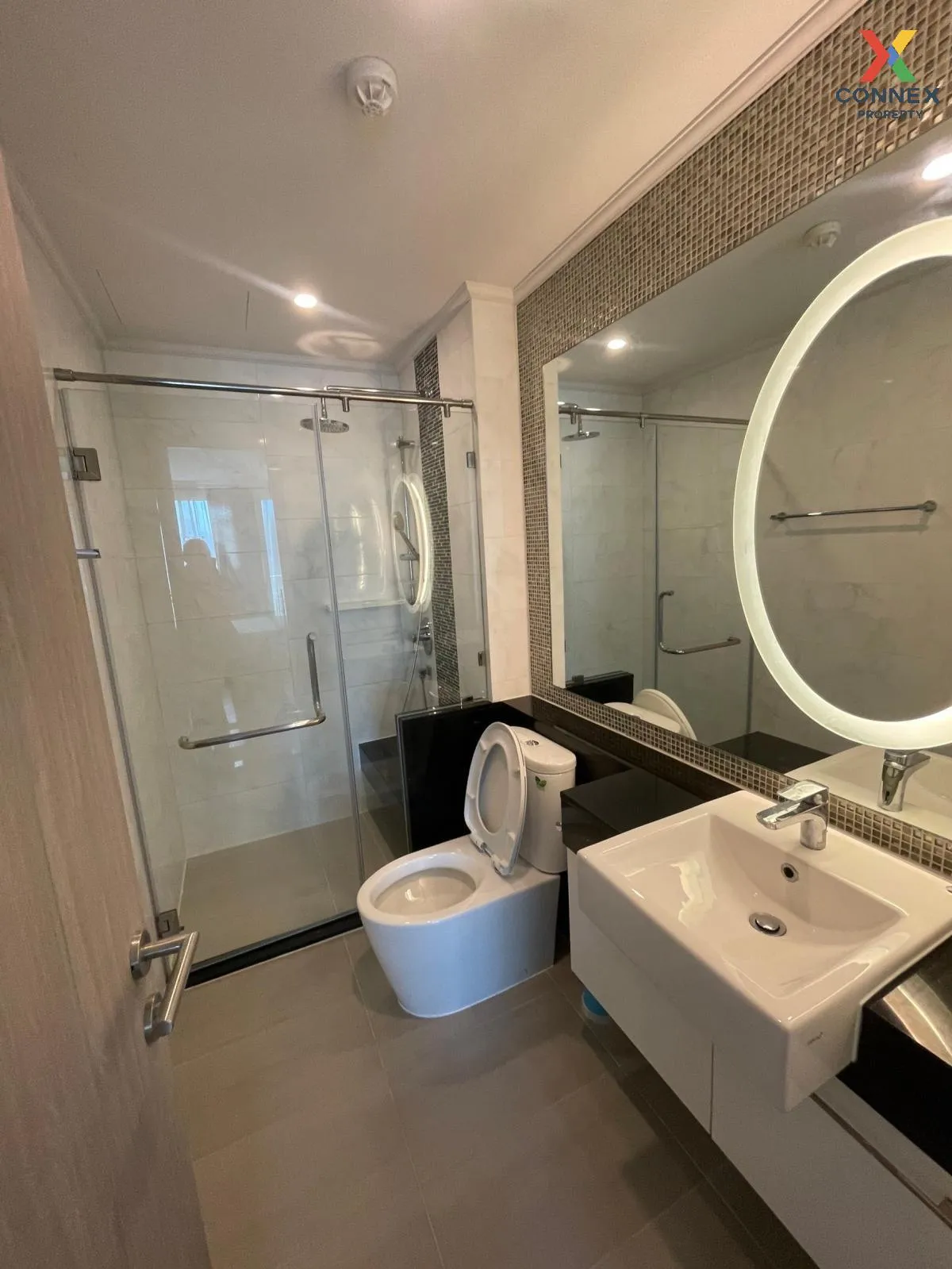 เช่าคอนโด  ศุภาลัย โอเรียนทัล สุขุมวิท 39 MRT-เพชรบุรี คลองตันเหน