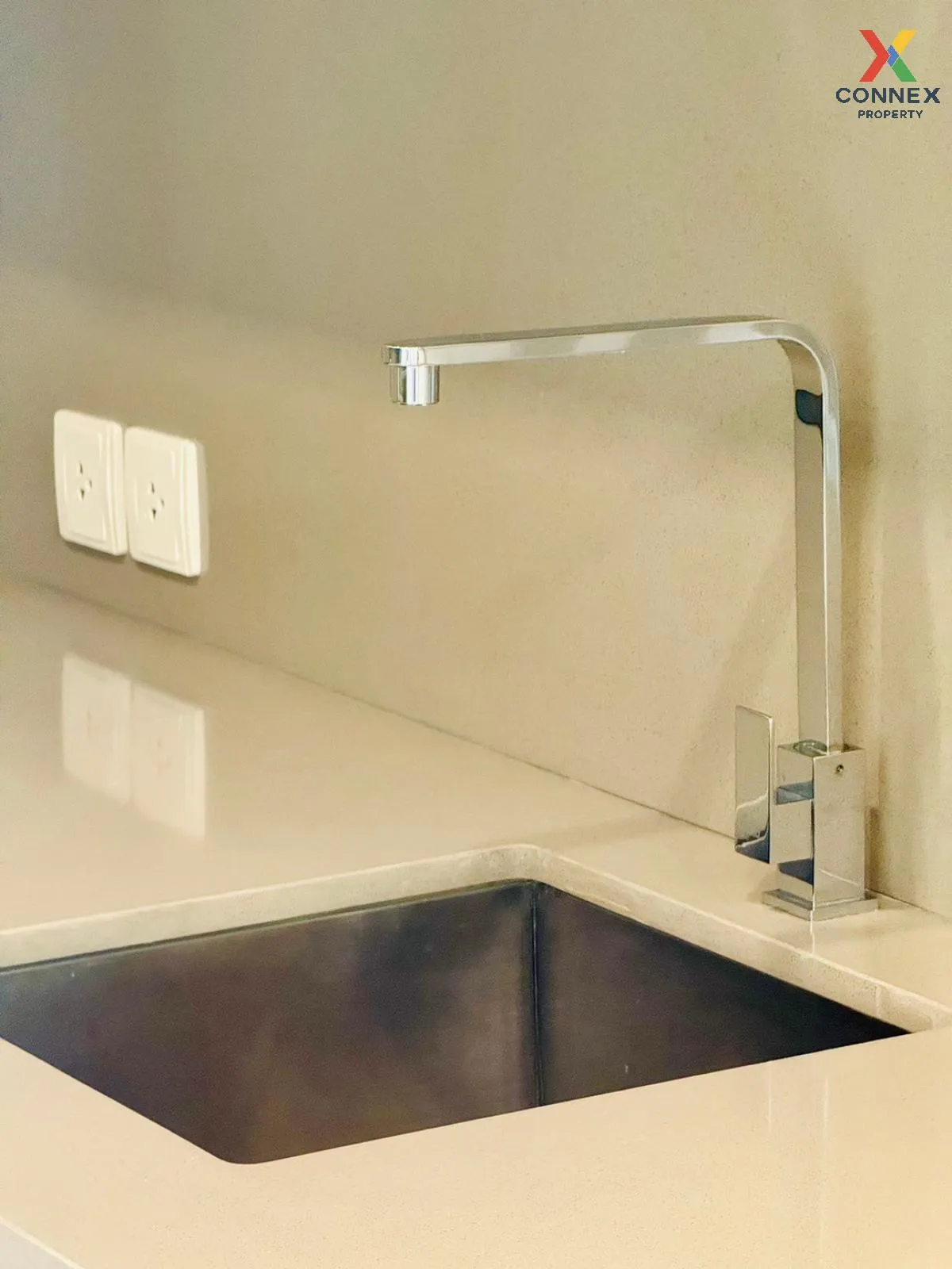 ขายคอนโด  มีลเลอร์ สุขุมวิท 40 BTS-เอกมัย คลองเตย เขต พระโขนง กรุ