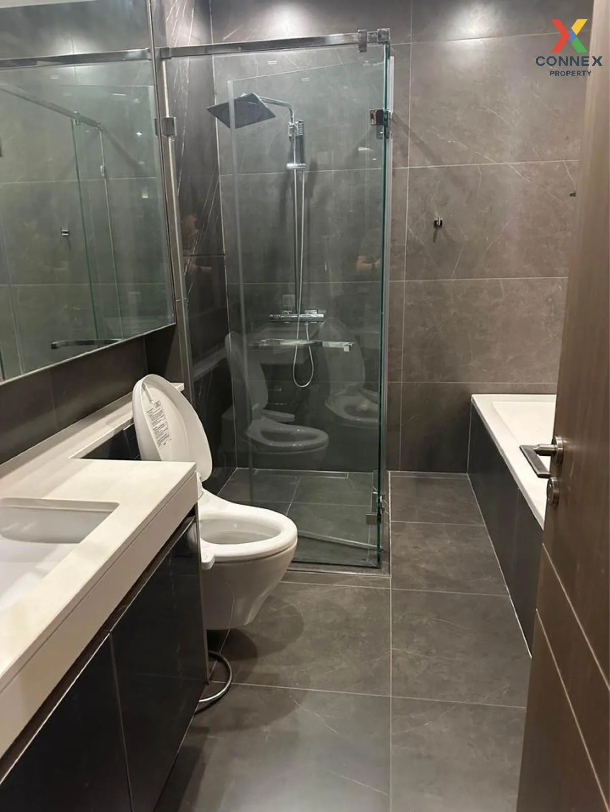 For Sale Condo , The Esse at Singha Complex , MRT-Phetchaburi , B