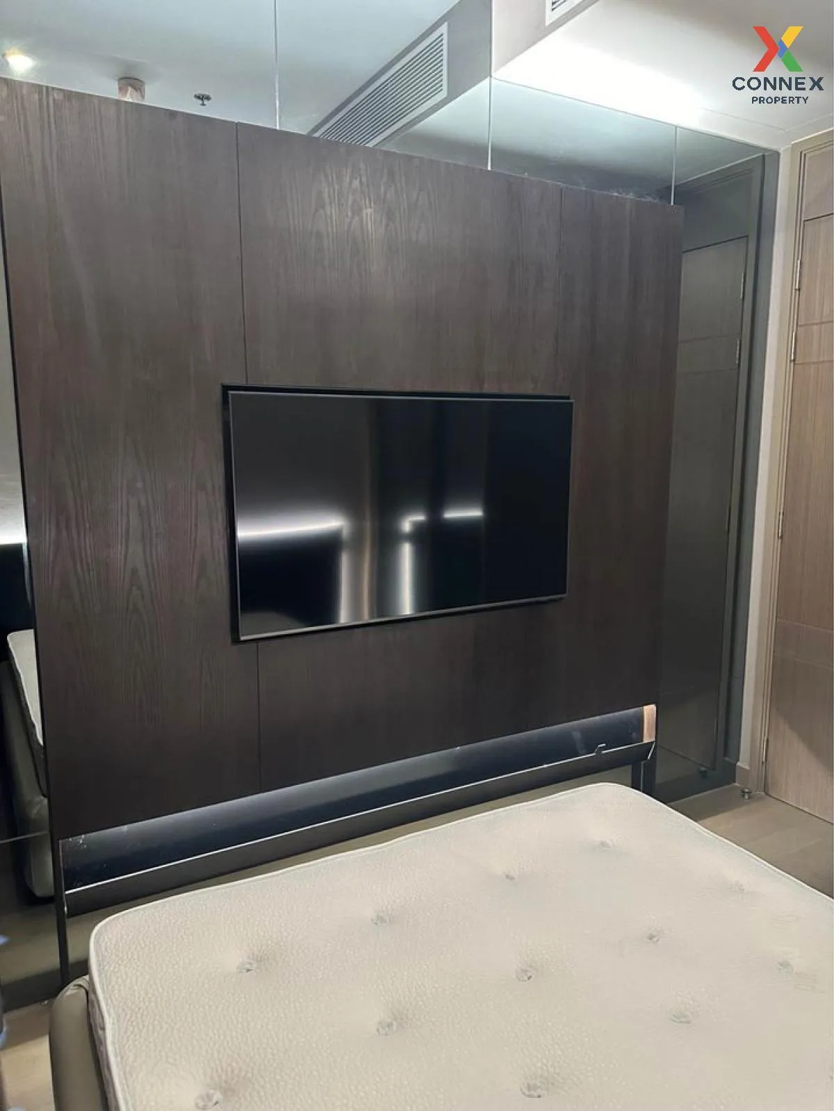 For Sale Condo , The Esse at Singha Complex , MRT-Phetchaburi , B