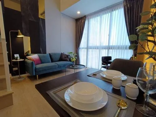 เช่าคอนโด  ไซมิส พระราม 9 (แลนด์มาร์ค @MRTA Station) ห้วยขวาง เขต บางกะปิ กรุงเทพ CX-100475