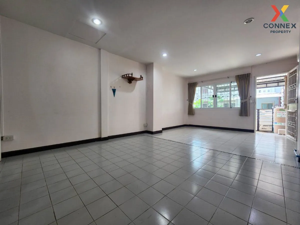 For Sale Townhouse/Townhome  , Baan Bussarin Pinklao , Krathum Lo For Sale Townhouse/Townhome  , Baan Bussarin Pinklao , Krathum Lo