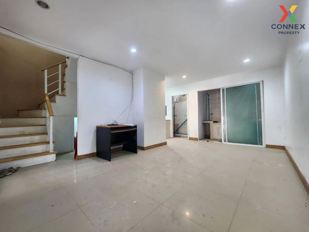 For Sale Townhouse/Townhome  , Pruksatown Nexts Pinklao , Krathum