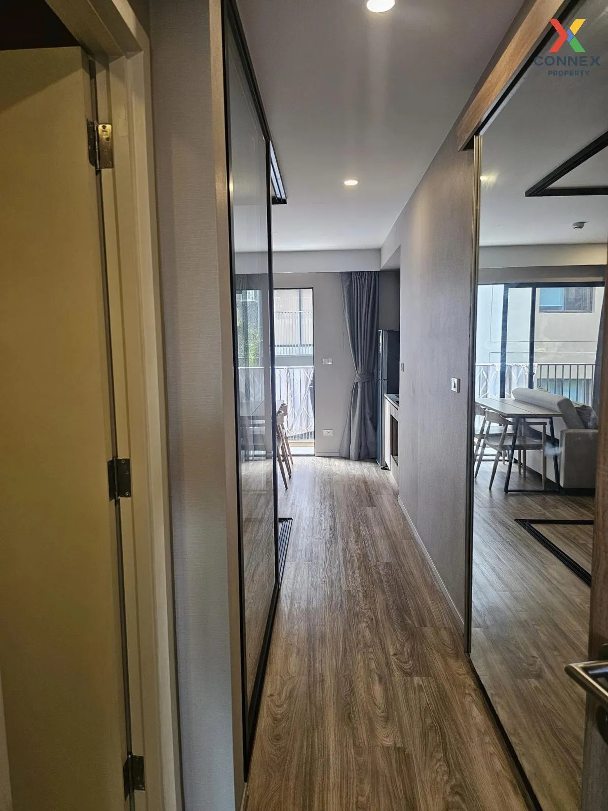 เช่าคอนโด  บลอสซั่ม คอนโด แอท สาทร - เจริญราษฎร์ BTS-สุรศักดิ์ ทุ เช่าคอนโด  บลอสซั่ม คอนโด แอท สาทร - เจริญราษฎร์ BTS-สุรศักดิ์ ทุ 4