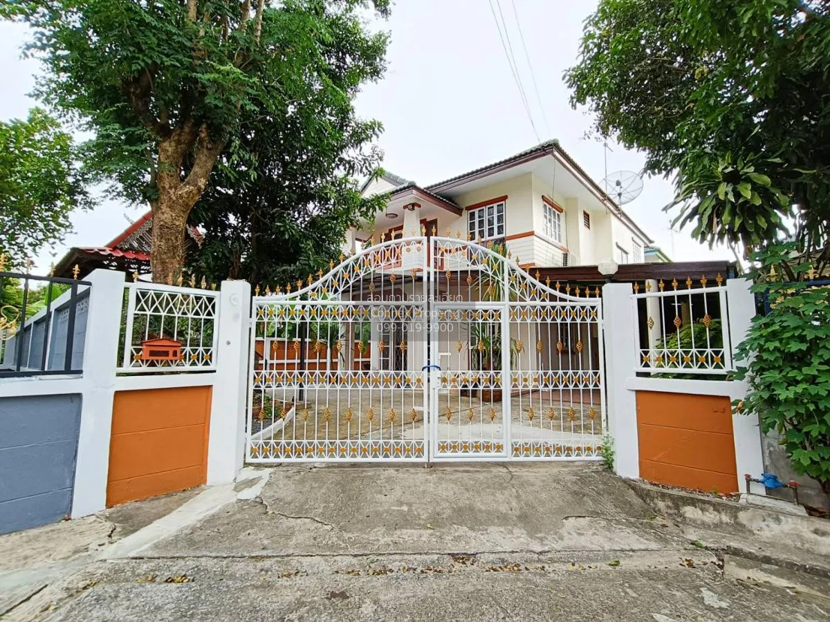 For Sale House , Baan Preecha Suwinthawong , Saen Saep , Min Buri 1