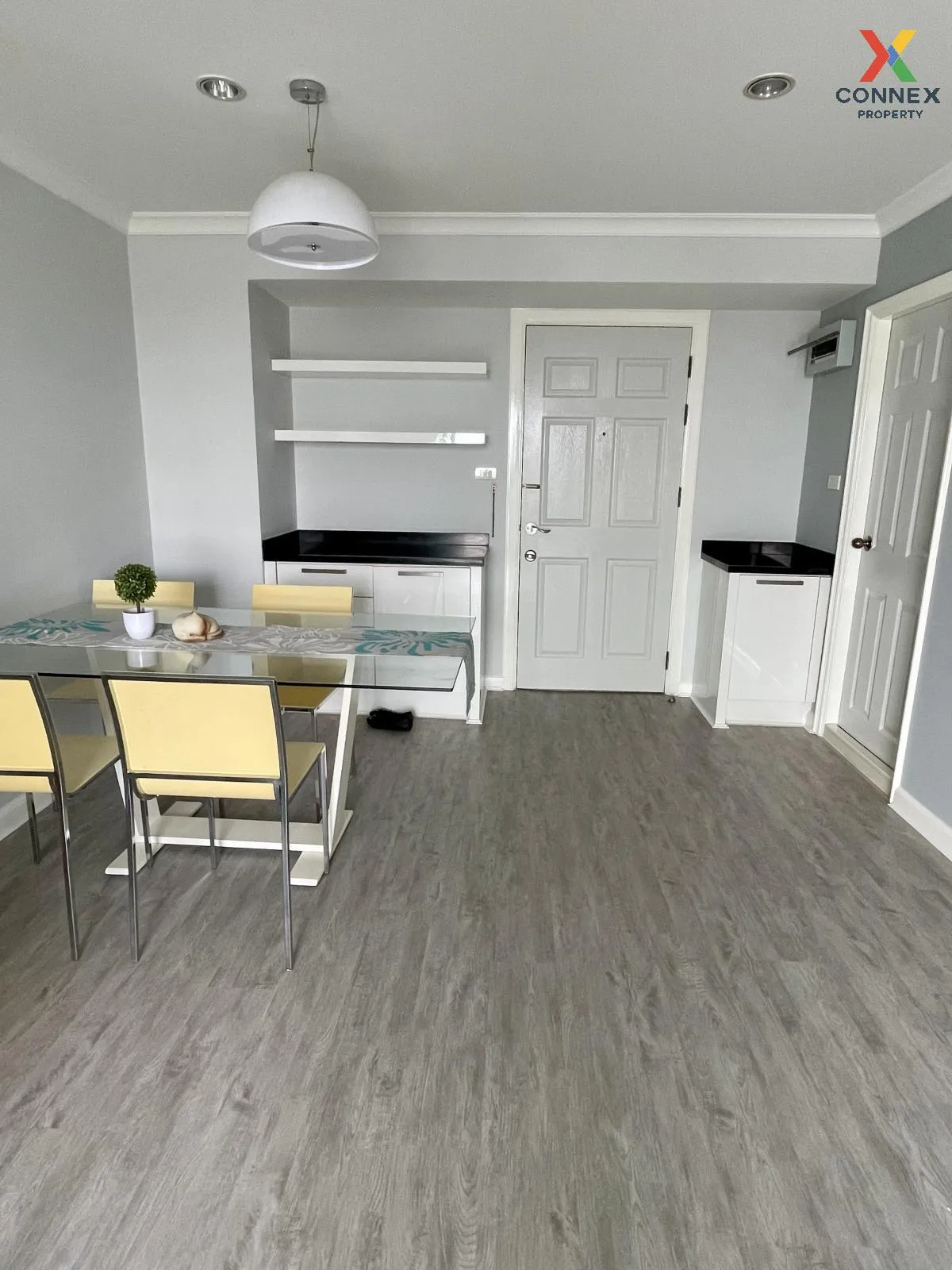 เช่าคอนโด  ลุมพินี เพลส นราธิวาส - เจ้าพระยา ช่องนนทรี เขต ยานนาว