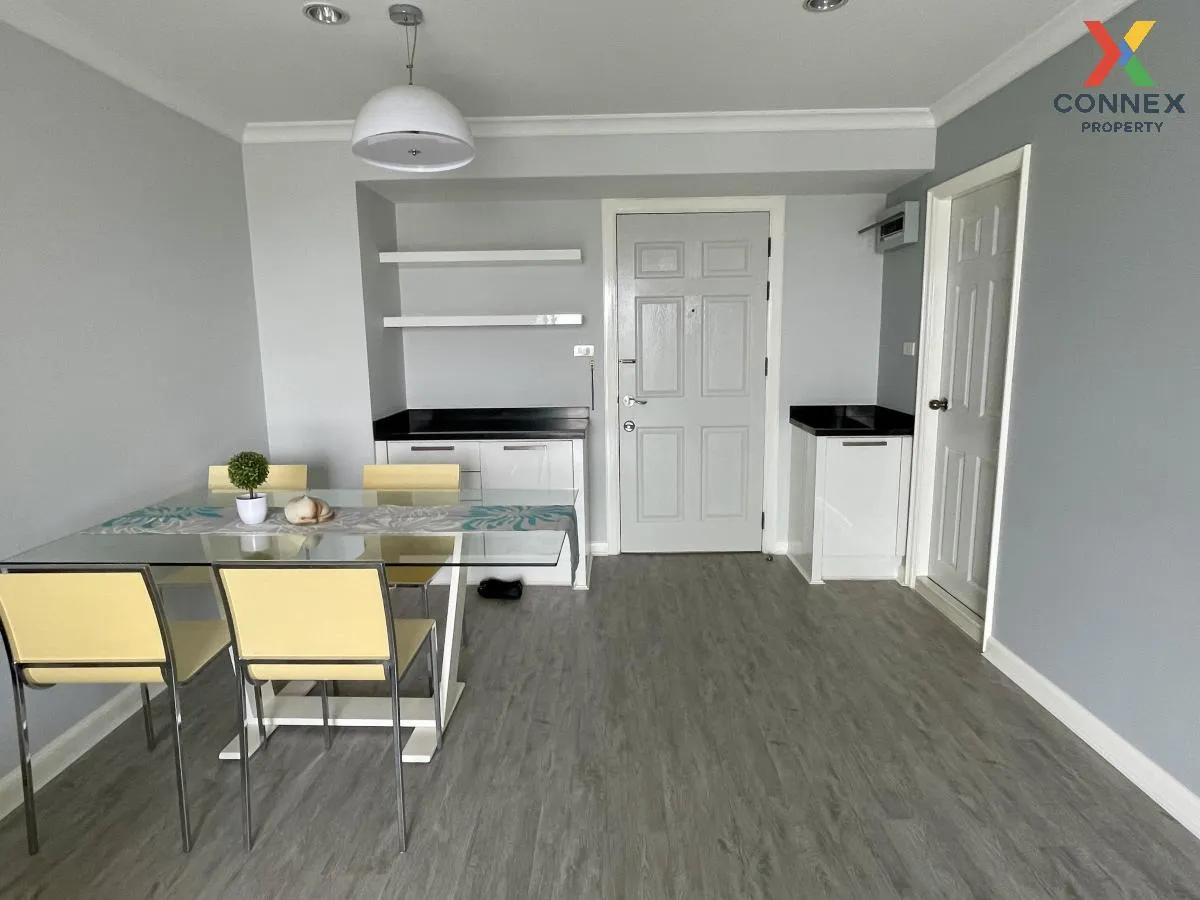 เช่าคอนโด  ลุมพินี เพลส นราธิวาส - เจ้าพระยา ช่องนนทรี เขต ยานนาว