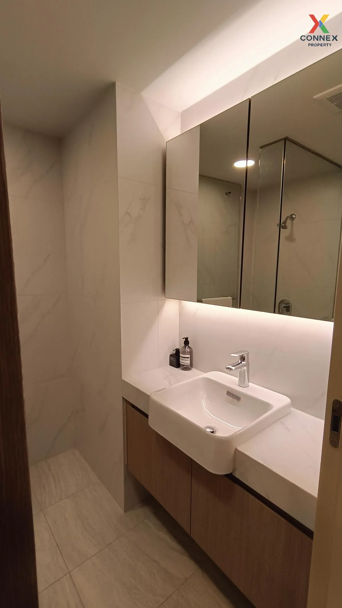 เช่าคอนโด  วาลเด้น อโศก MRT-สุขุมวิท คลองเตยเหนือ เขต วัฒนา กรุงเ เช่าคอนโด  วาลเด้น อโศก MRT-สุขุมวิท คลองเตยเหนือ เขต วัฒนา กรุงเ 3