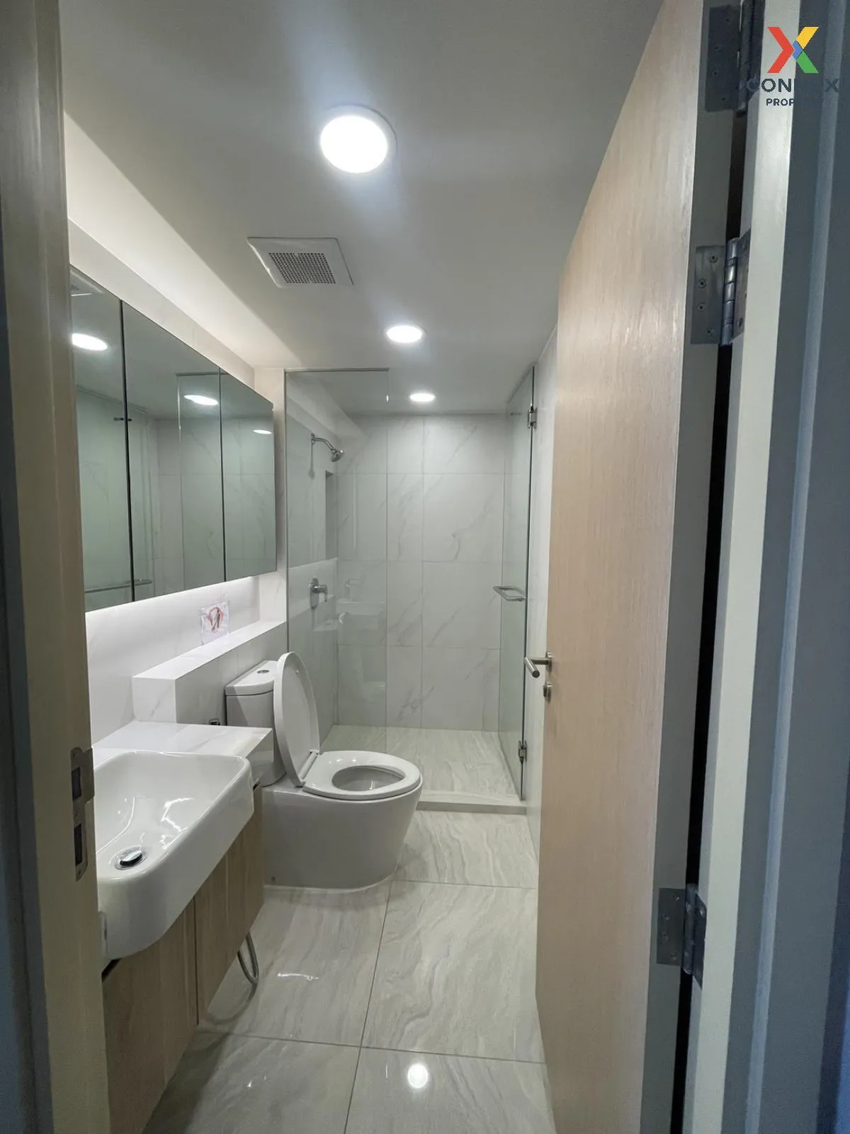 For Rent Condo , Walden Asoke , MRT-Sukhumvit , Khlong Toei Nuea 